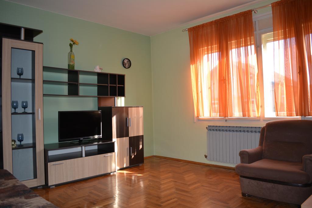 Guest House Ema Daruvár Kültér fotó